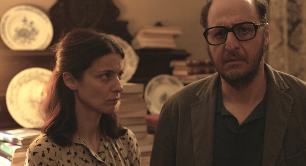 image: Se_posso_permettermi_capitolo_II_di_MarcoBellocchio_BarbaraRonchi_FaustoRussoAlesi