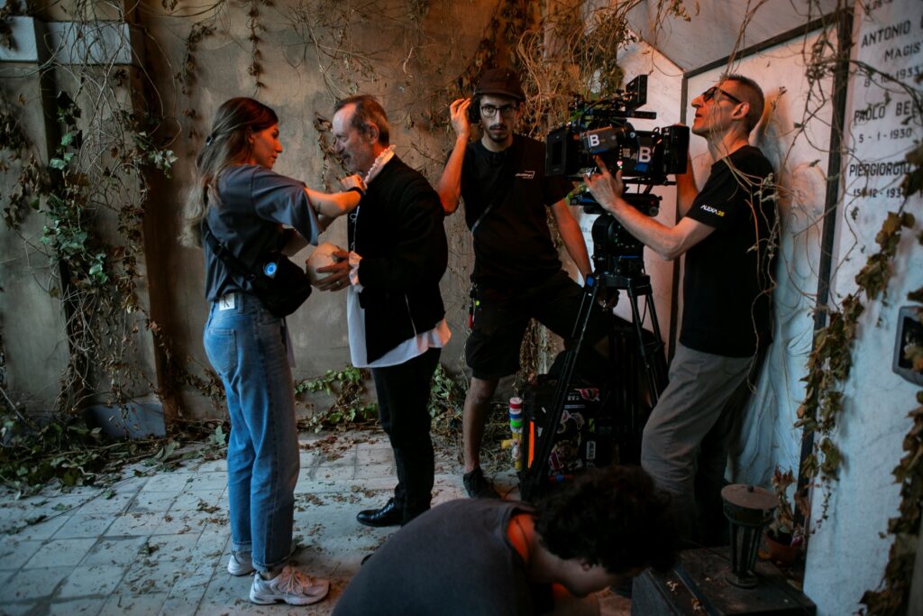 image: Se_posso_permettermi_capitolo_II_di_MarcoBellocchio_foto dal set_Federica Scarpioni_