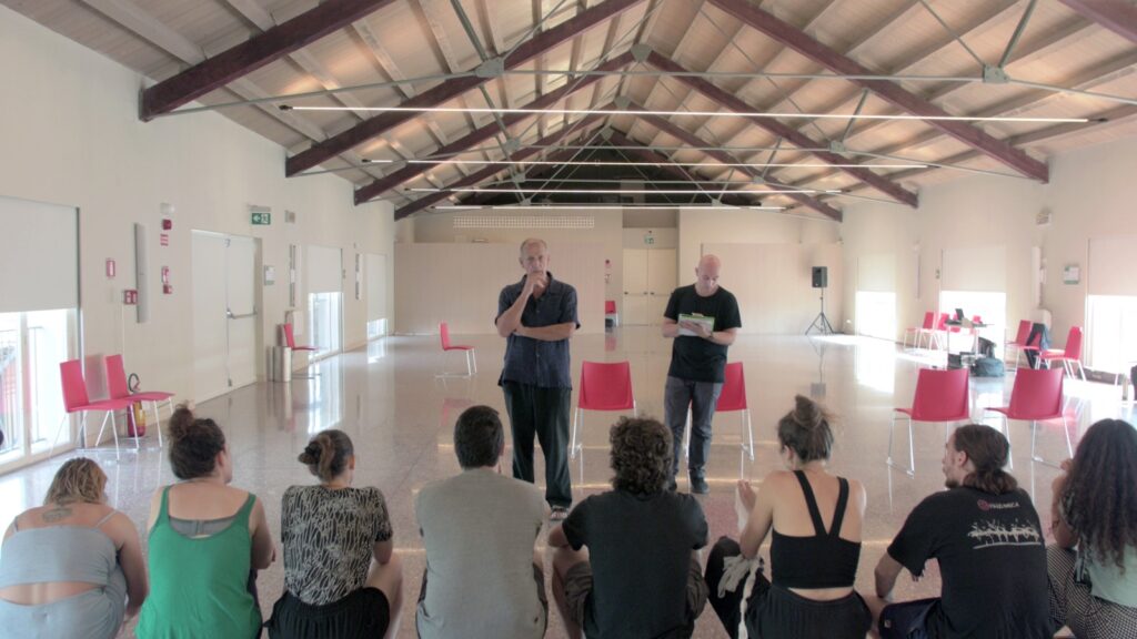 image: 8b9e4f49-f8f7-447b-afe2-bcf2b4b4eaa4